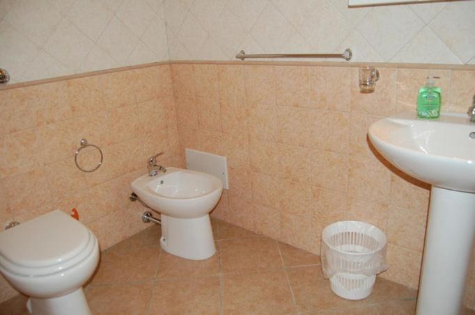 Bed and Breakfast C'E Posto Per Te SantʼAntìoco Zewnętrze zdjęcie