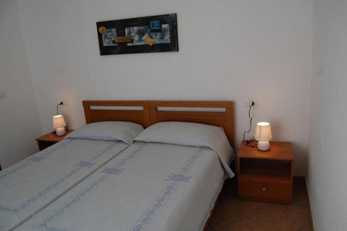 Bed and Breakfast C'E Posto Per Te SantʼAntìoco Zewnętrze zdjęcie